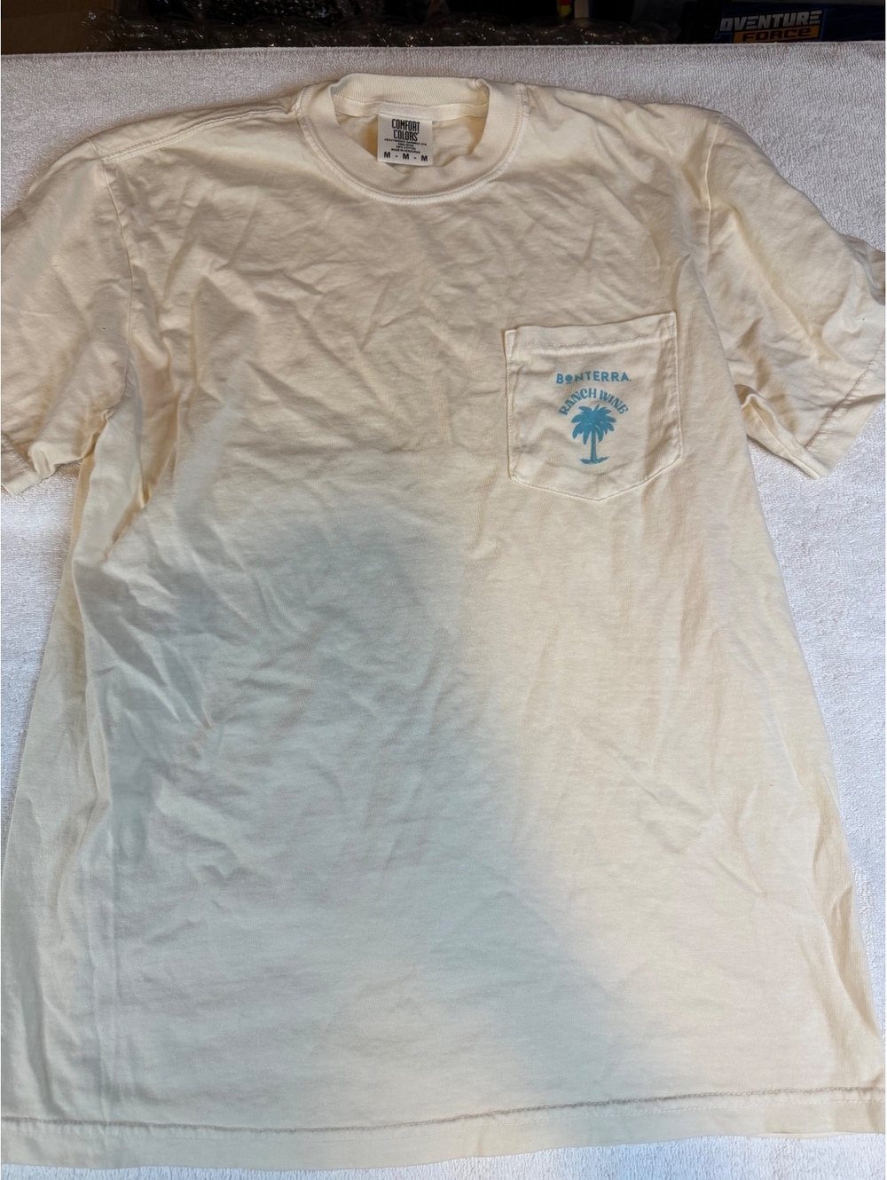 Comfort Colors Bonterra Ranch Wine Pocket T-Shirt Medium Cream Cotton - #1246